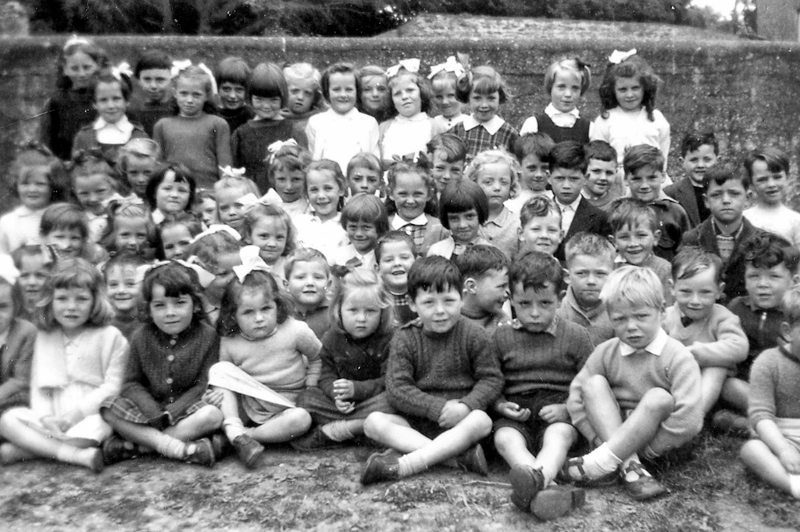 Holy Faith Convent Kids May 1960