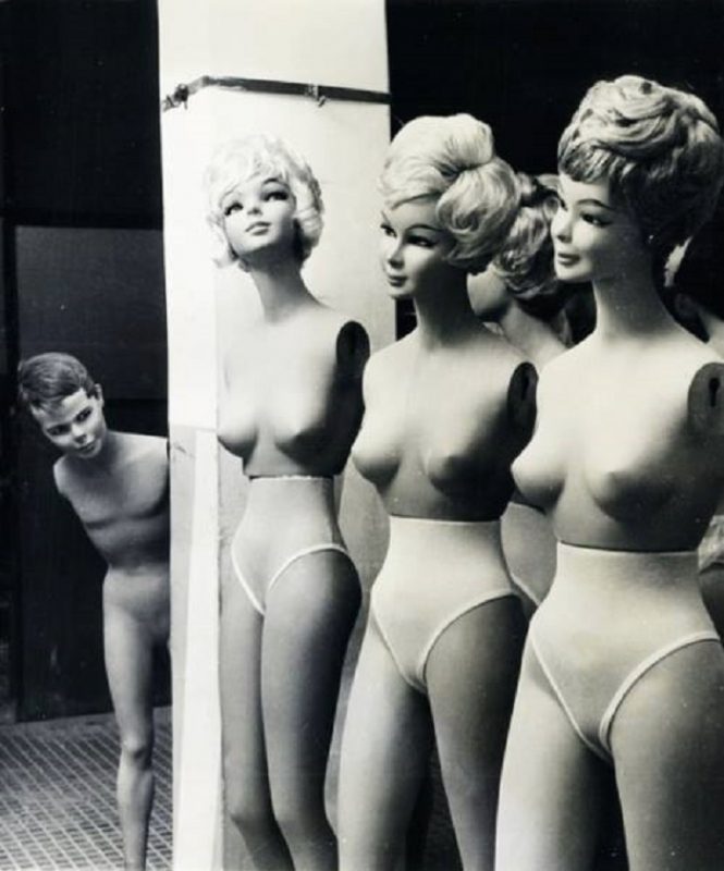 cheeky-mannequin-models-kraftwerk